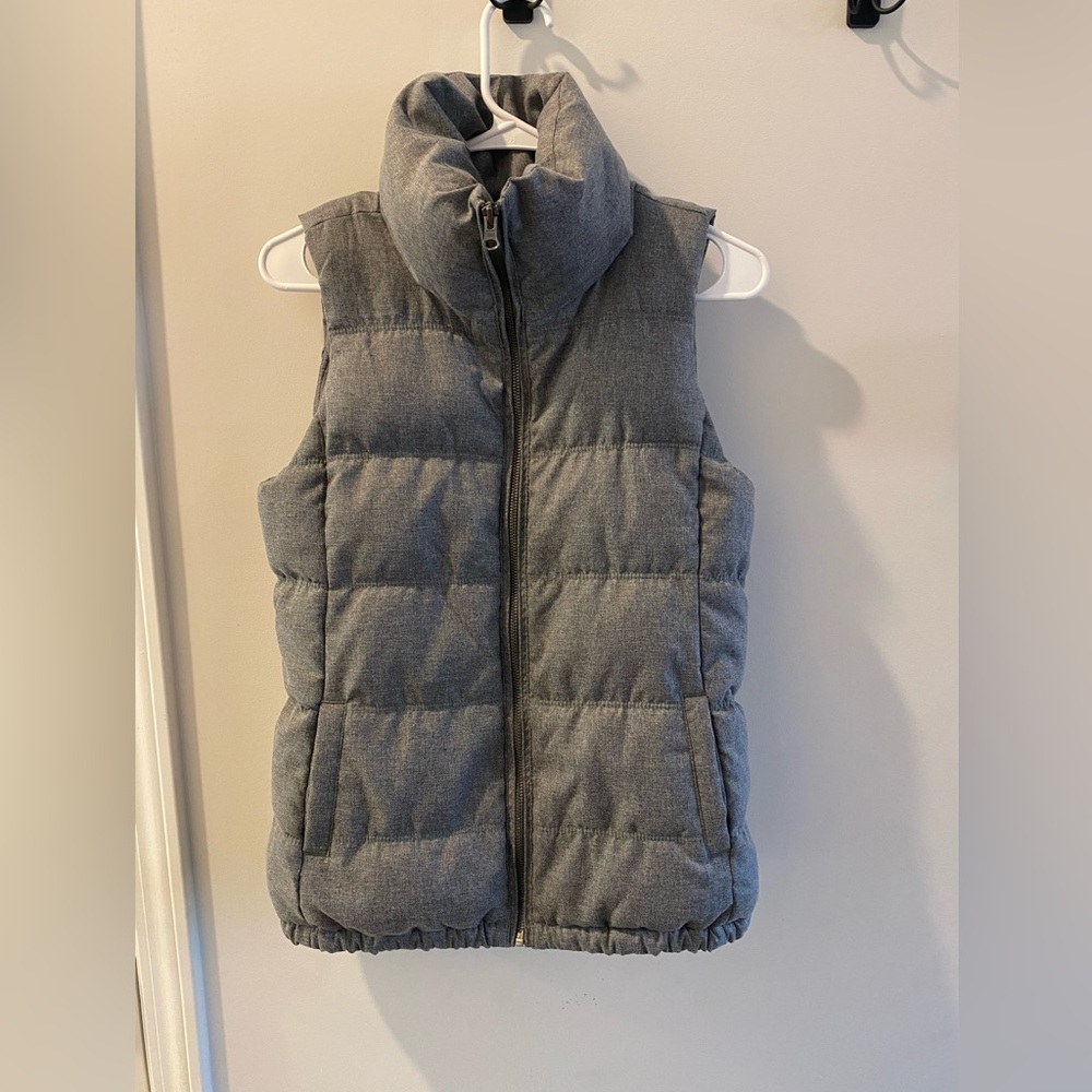 Old Navy Charcoal Puffer Vest